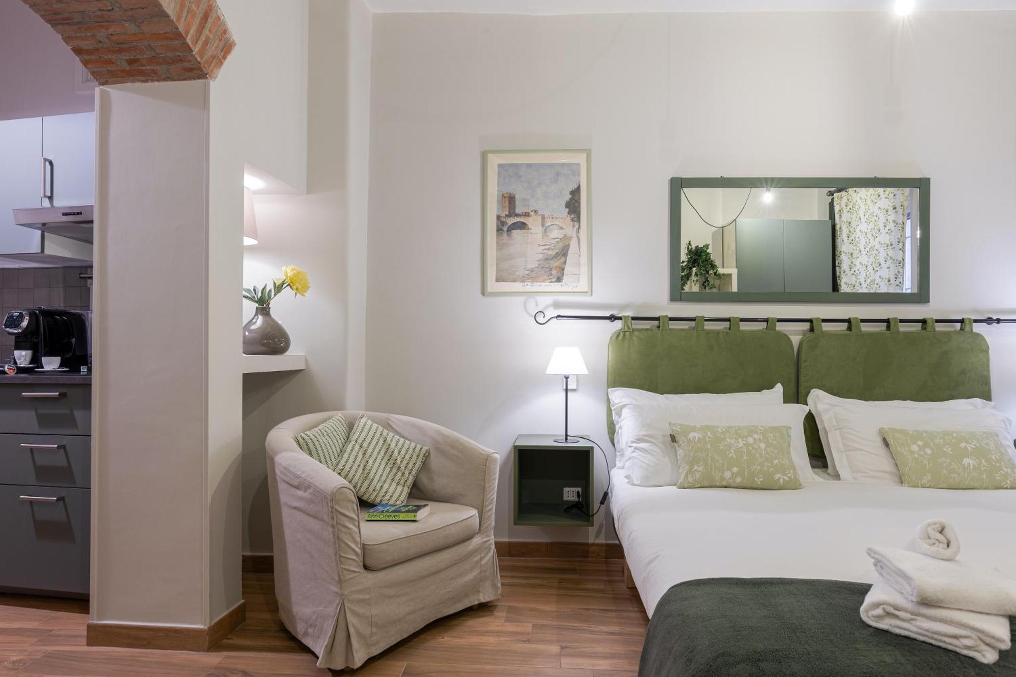 Rome As You Feel - Piazza Dei Satiri Apartments Kültér fotó
