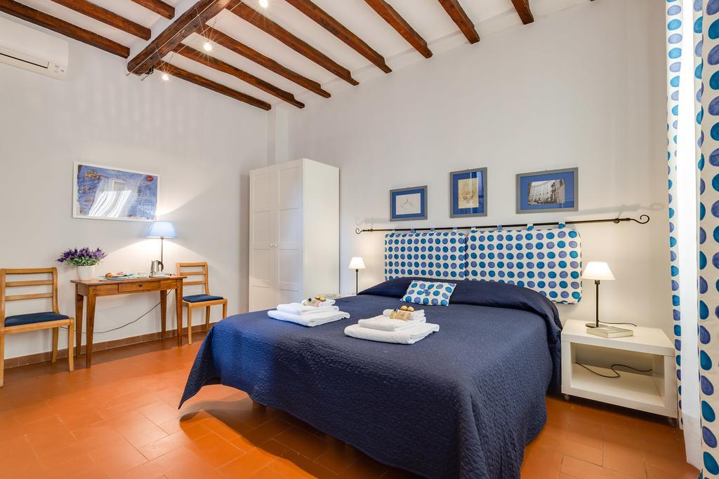 Rome As You Feel - Piazza Dei Satiri Apartments Kültér fotó